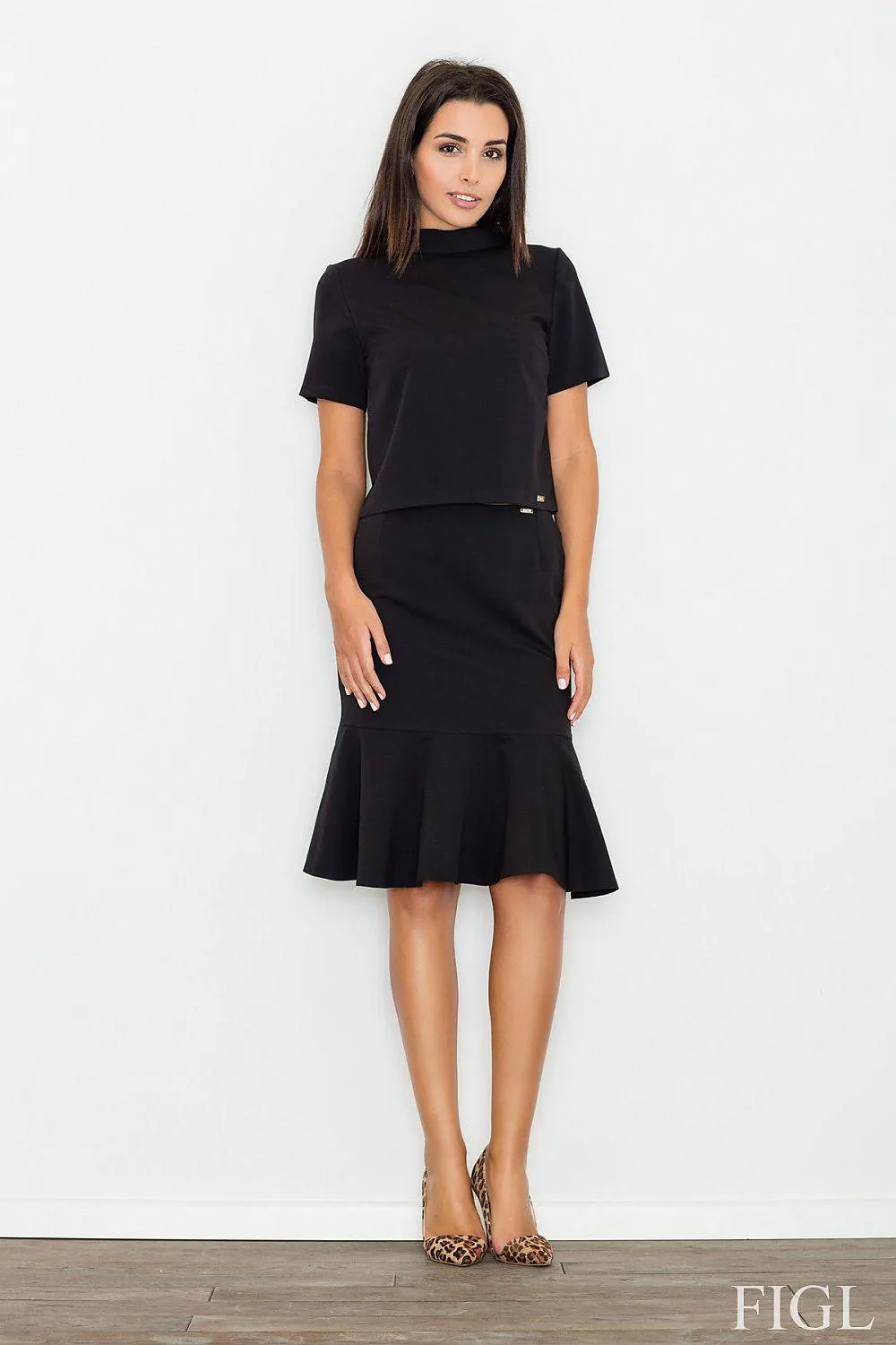 Elegant Layered Turtleneck Blouse with Zipper: Effortless Style